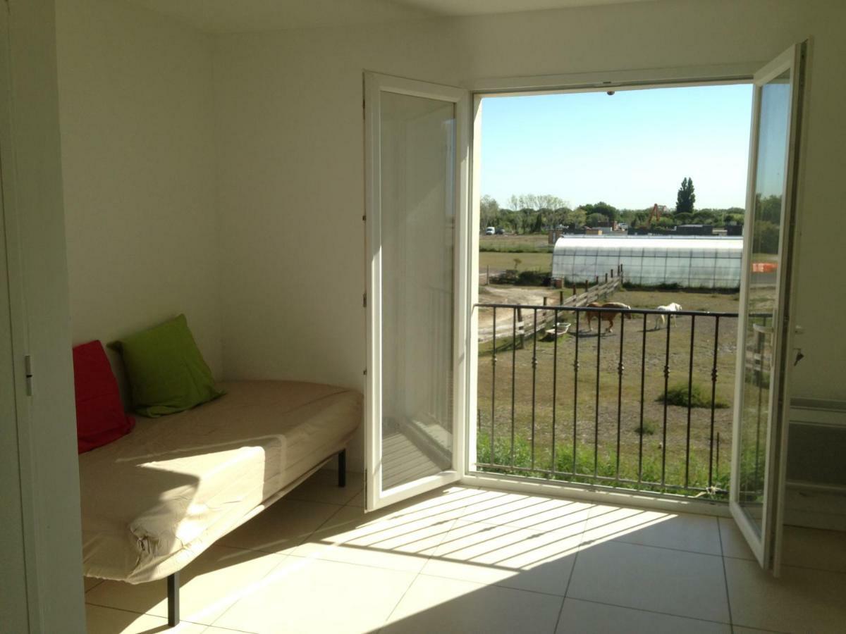 En Camargue Apartment Salin-de-Giraud Exterior photo